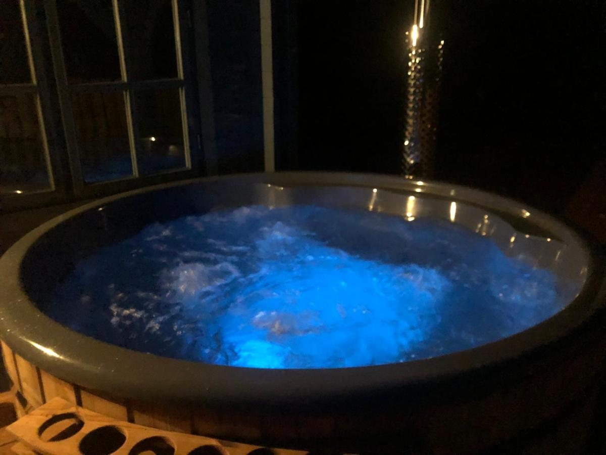 Highland Cabin - Relaxing Hot Tub Inverness Bagian luar foto